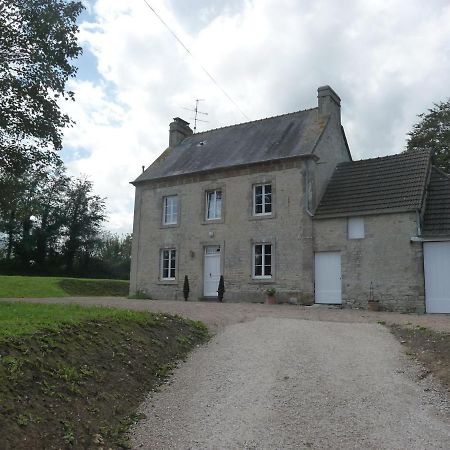 L'Ancien Presbytere De Sebeville Exteriör bild