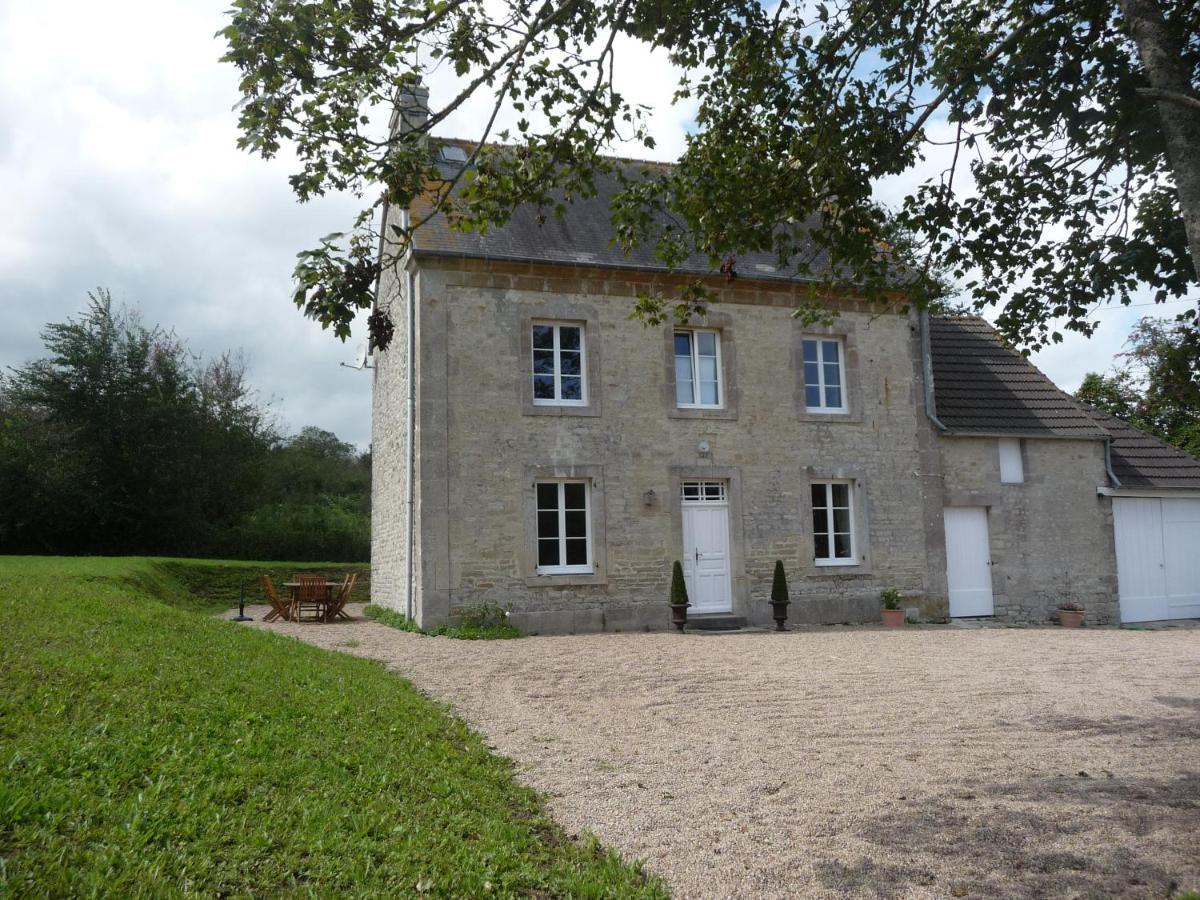 L'Ancien Presbytere De Sebeville Exteriör bild