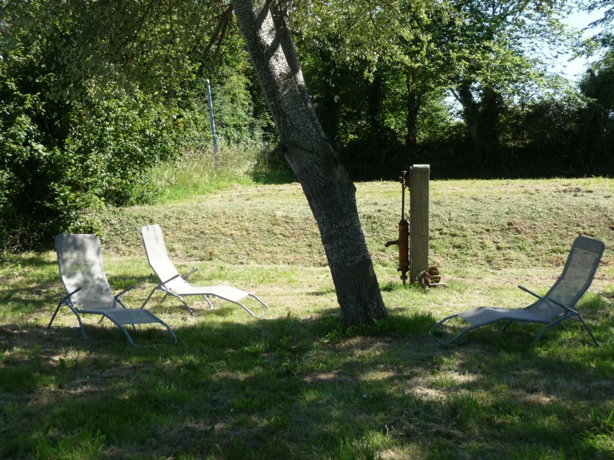 L'Ancien Presbytere De Sebeville Exteriör bild
